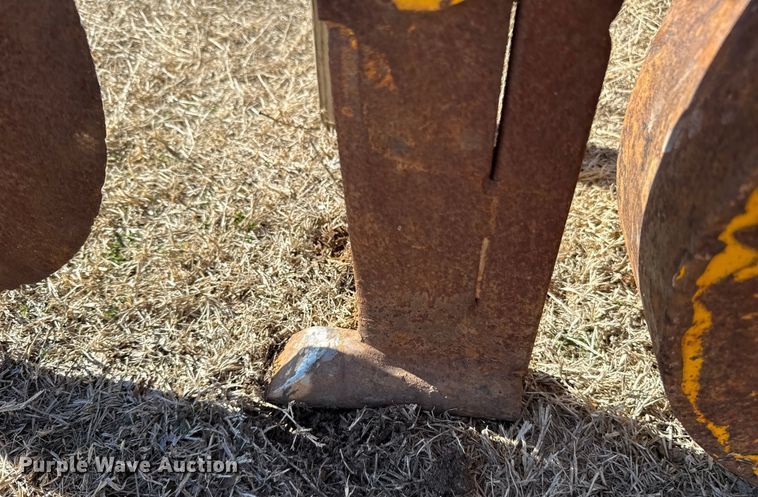 image for item ES5771 Midland Manufacturing Company GK80 gopher bait applicator