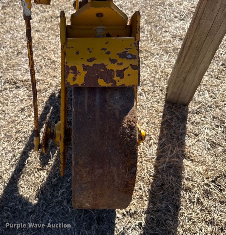 image for item ES5771 Midland Manufacturing Company GK80 gopher bait applicator