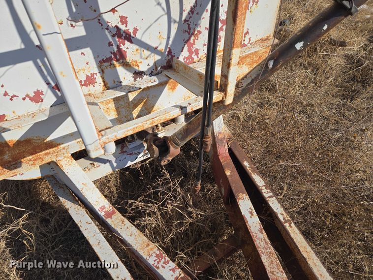 image for item ET1229 Grain cart