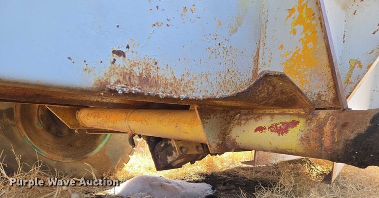 image for item ET1229 Grain cart