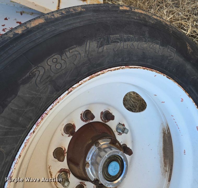 image for item ET1229 Grain cart