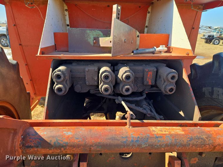 image for item ET1230 1974 Case 2470 4WD tractor