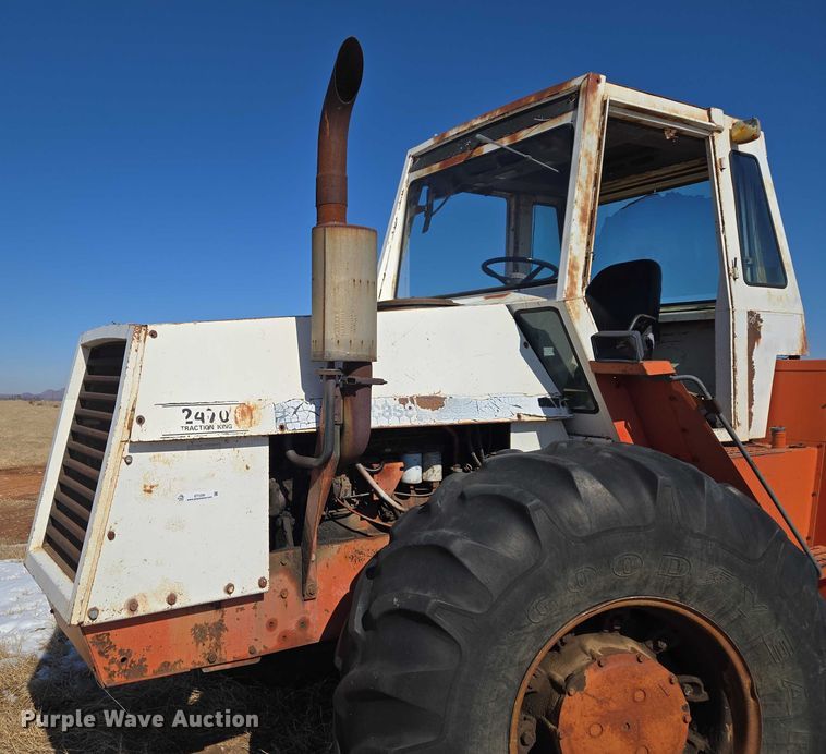 image for item ET1230 1974 Case 2470 4WD tractor