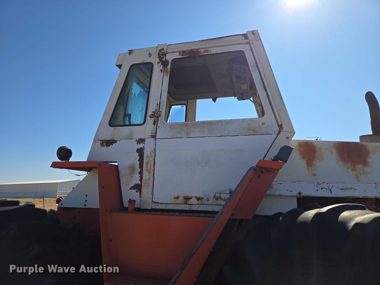 image for item ET1230 1974 Case 2470 4WD tractor