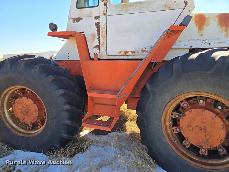 image for item ET1230 1974 Case 2470 4WD tractor