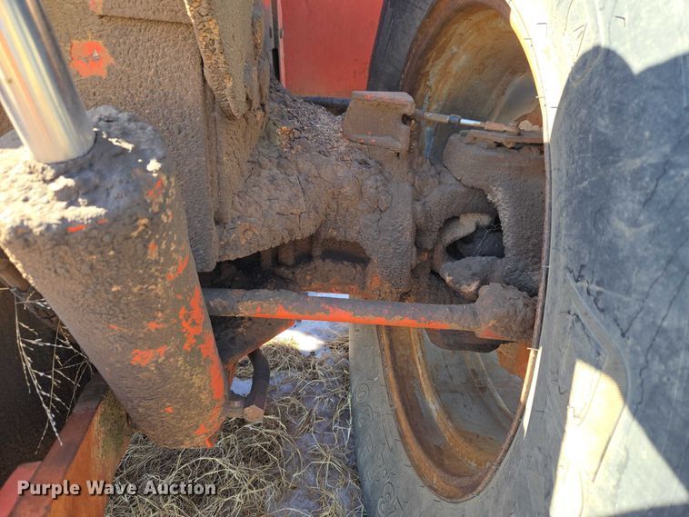 image for item ET1230 1974 Case 2470 4WD tractor