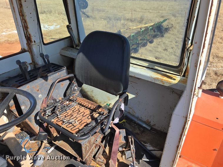 image for item ET1230 1974 Case 2470 4WD tractor