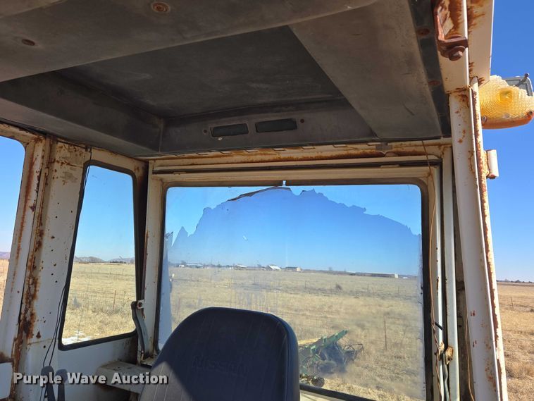 image for item ET1230 1974 Case 2470 4WD tractor