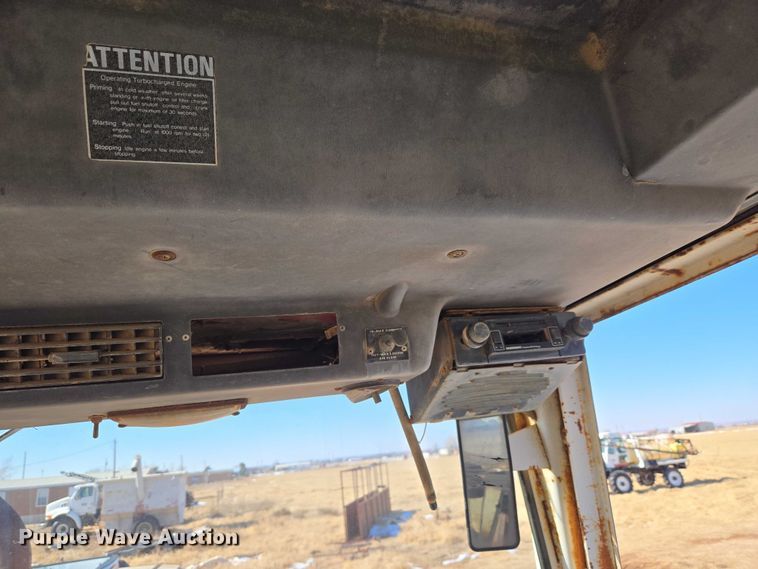 image for item ET1230 1974 Case 2470 4WD tractor