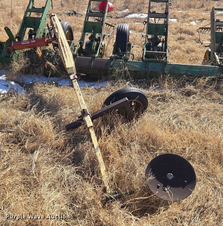 image for item ET1232 John Deere P7000 planter