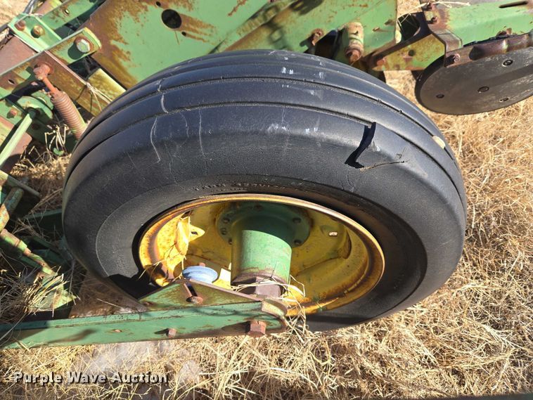 image for item ET1232 John Deere P7000 planter