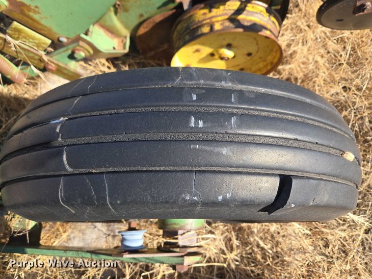 image for item ET1232 John Deere P7000 planter