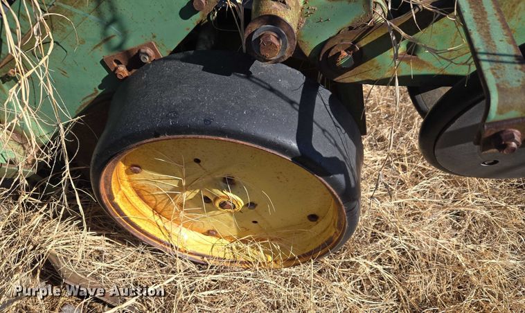 image for item ET1232 John Deere P7000 planter