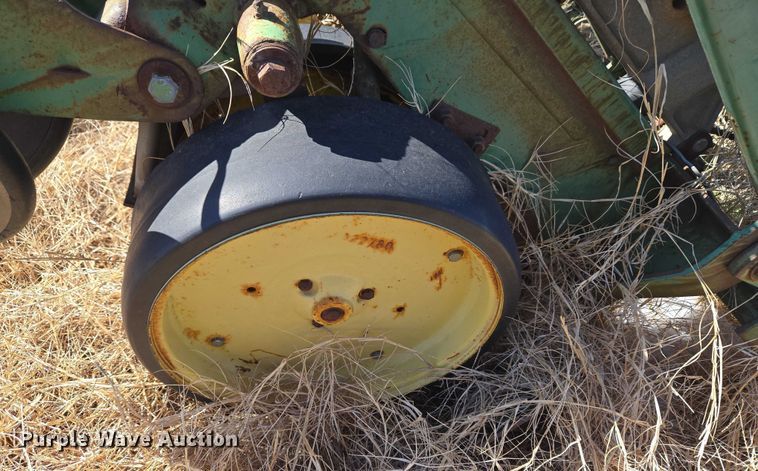 image for item ET1232 John Deere P7000 planter