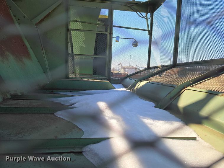 image for item ET1233 John Deere 484 cotton stripper