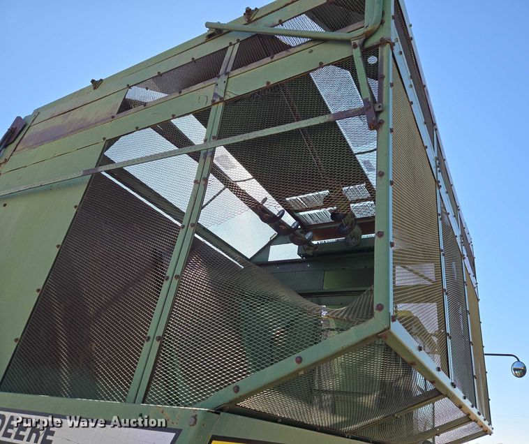 image for item ET1233 John Deere 484 cotton stripper