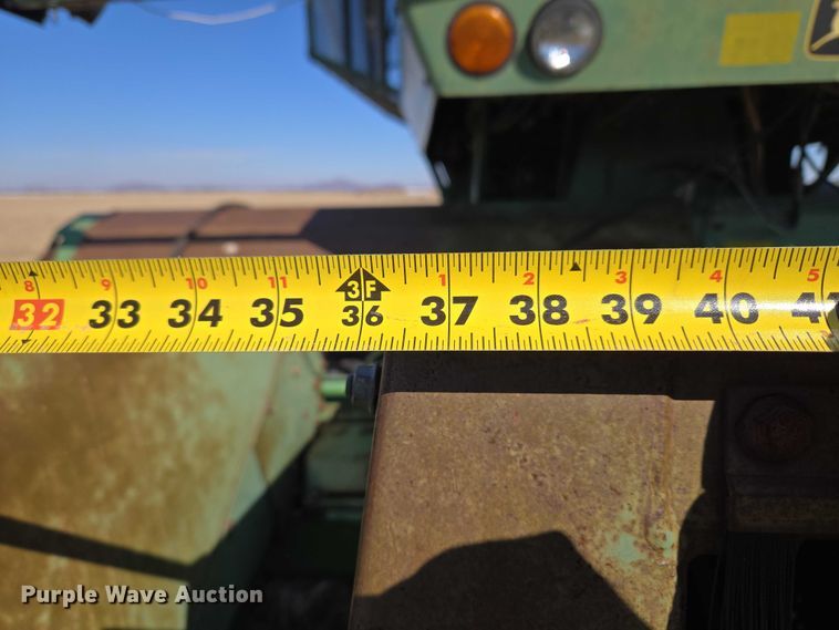 image for item ET1233 John Deere 484 cotton stripper