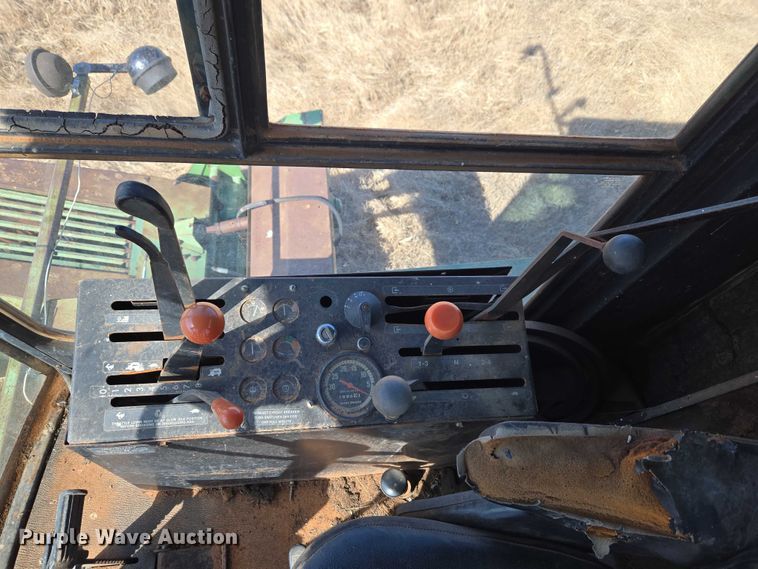 image for item ET1233 John Deere 484 cotton stripper