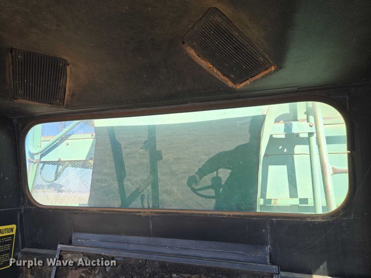 image for item ET1233 John Deere 484 cotton stripper