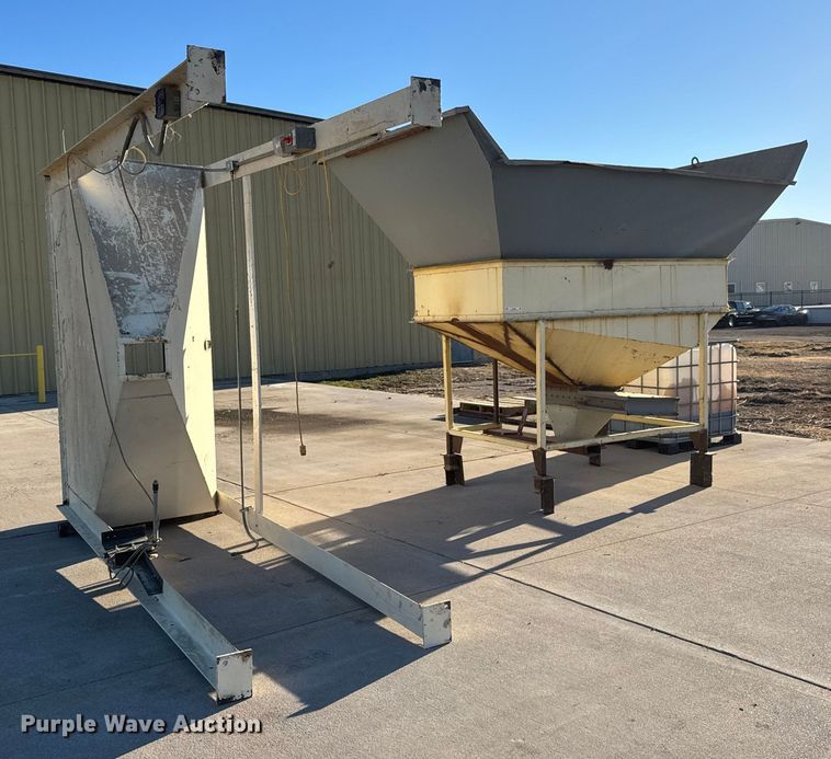 image for item ET4489 (2) grain hoppers