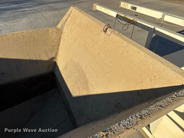 image for item ET4489 (2) grain hoppers