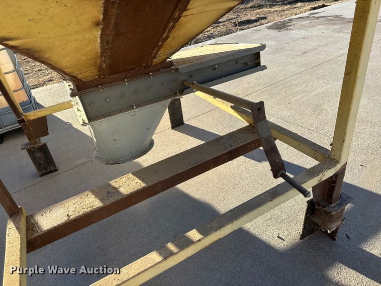 image for item ET4489 (2) grain hoppers