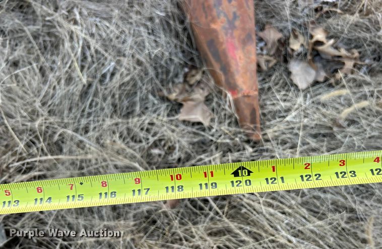 image for item ET6993 Massey Ferguson MF43 corn head