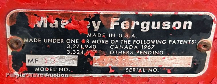 image for item ET6993 Massey Ferguson MF43 corn head