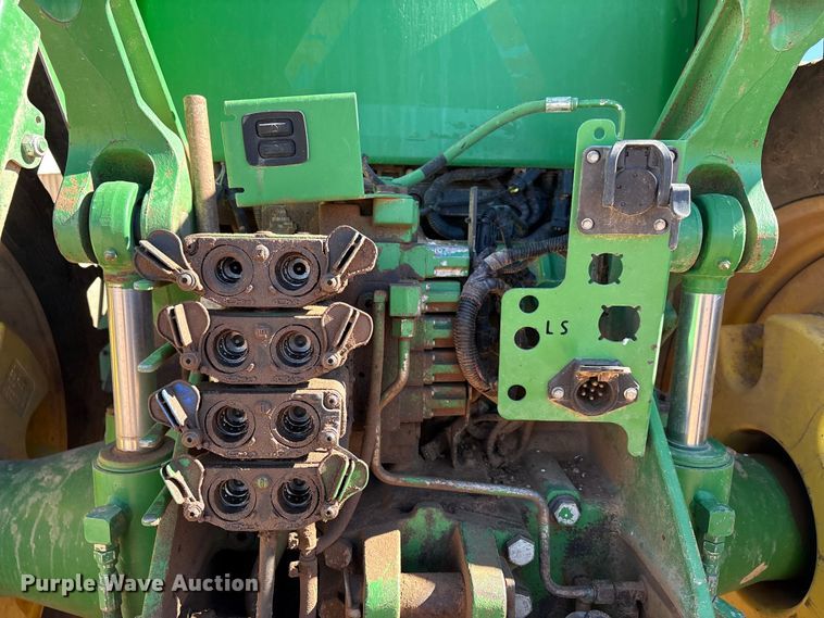 image for item EU4729 2016 John Deere 8245R MFWD tractor