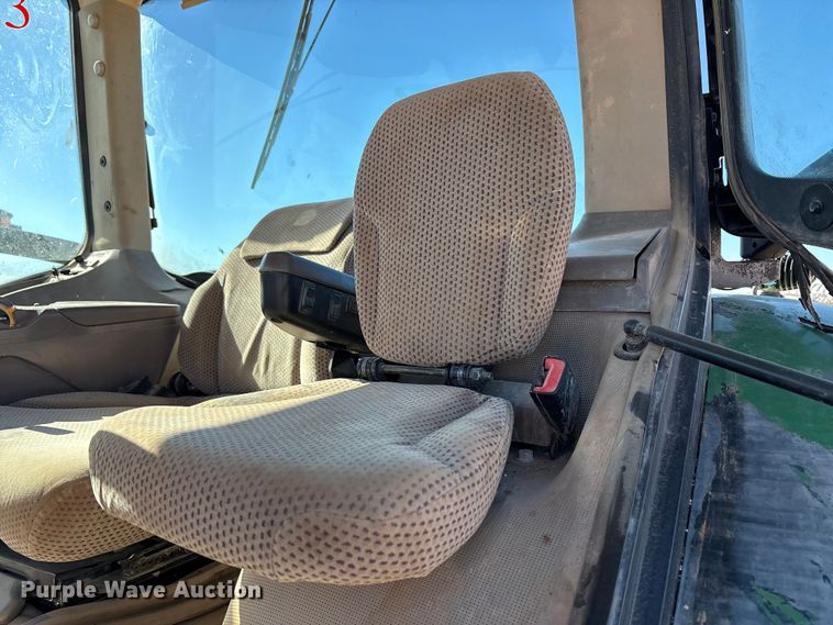 image for item EU4729 2016 John Deere 8245R MFWD tractor