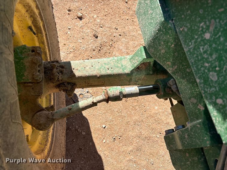 image for item EU4730 2019 John Deere 6120E MFWD tractor