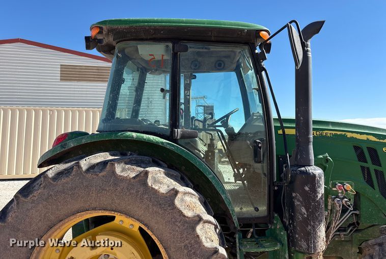 image for item EU4730 2019 John Deere 6120E MFWD tractor