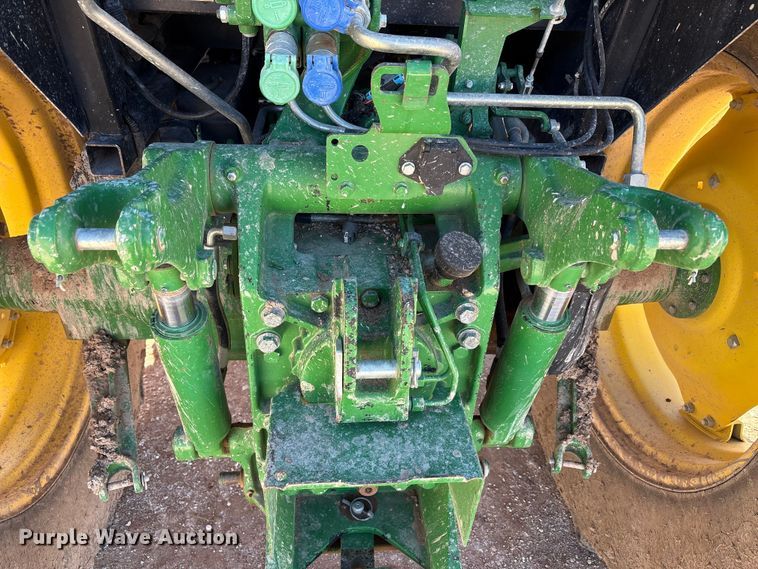 image for item EU4730 2019 John Deere 6120E MFWD tractor