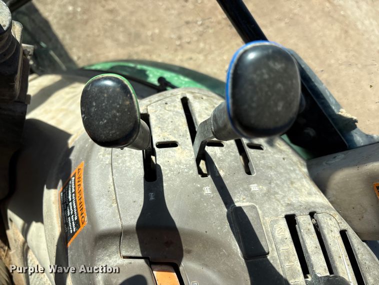 image for item EU4730 2019 John Deere 6120E MFWD tractor