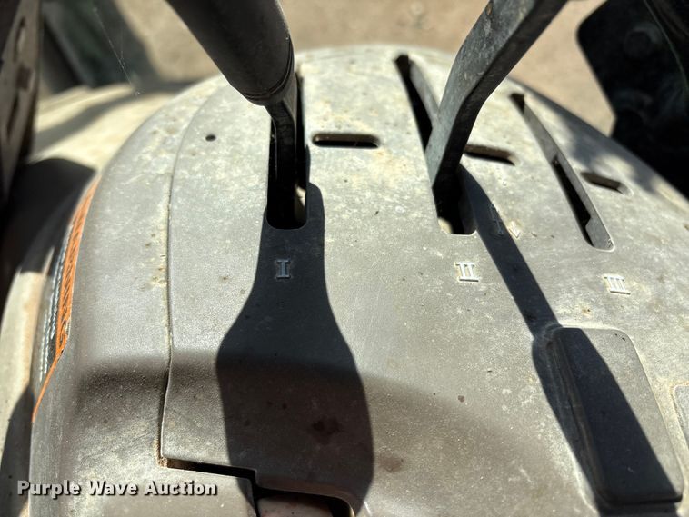 image for item EU4730 2019 John Deere 6120E MFWD tractor