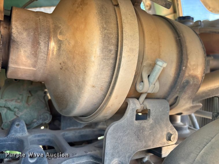 image for item EU4730 2019 John Deere 6120E MFWD tractor