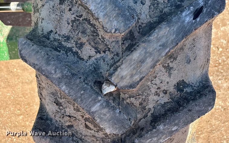 image for item EU4730 2019 John Deere 6120E MFWD tractor