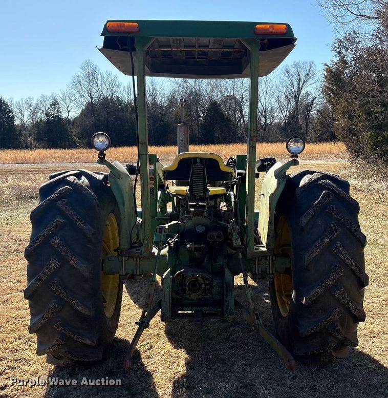 image for item EV2662 John Deere 2030A tractor