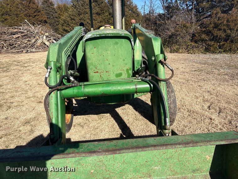 image for item EV2662 John Deere 2030A tractor