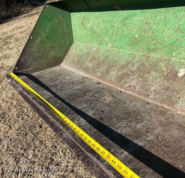 image for item EV2662 John Deere 2030A tractor