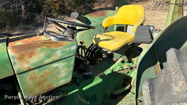 image for item EV2662 John Deere 2030A tractor