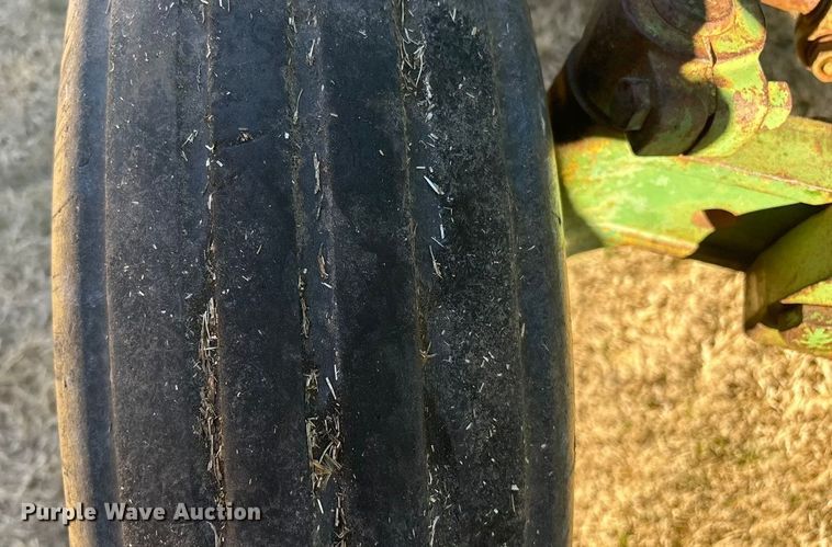 image for item EV2662 John Deere 2030A tractor