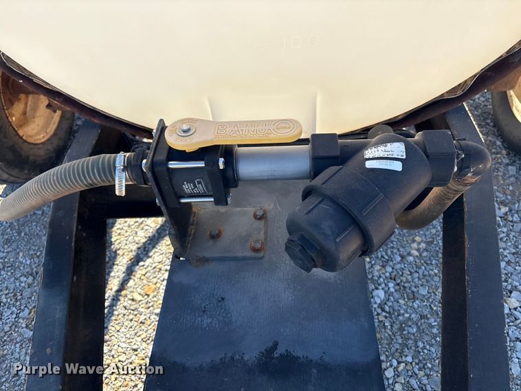 image for item EV2665 Wylie turf sprayer