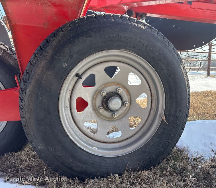 image for item EV2668 Kuhn SR314 hay rake