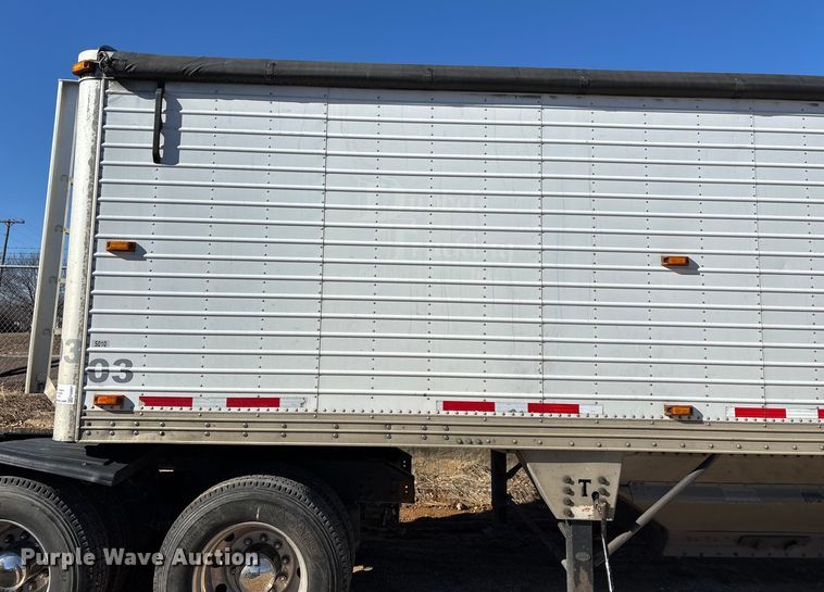 image for item FG0007 2008 Timpte grain trailer