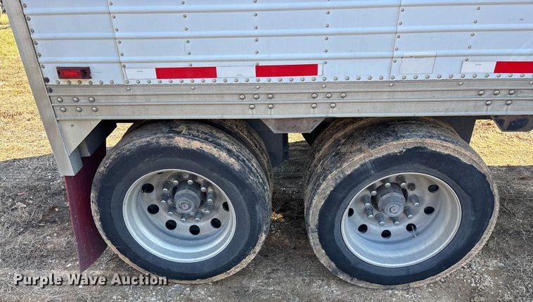 image for item FG0007 2008 Timpte grain trailer