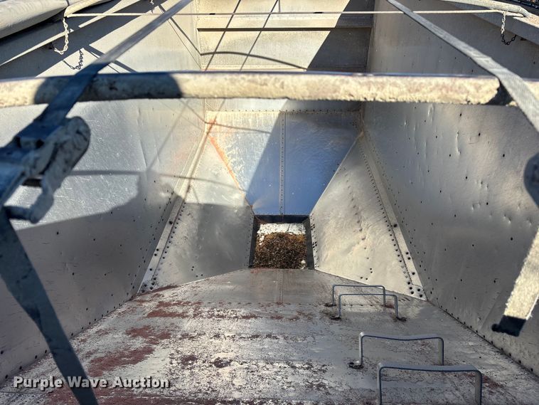 image for item FG0007 2008 Timpte grain trailer