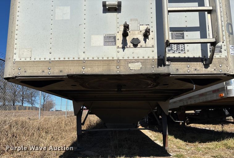 image for item FG0007 2008 Timpte grain trailer