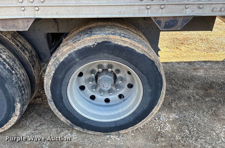 image for item FG0007 2008 Timpte grain trailer