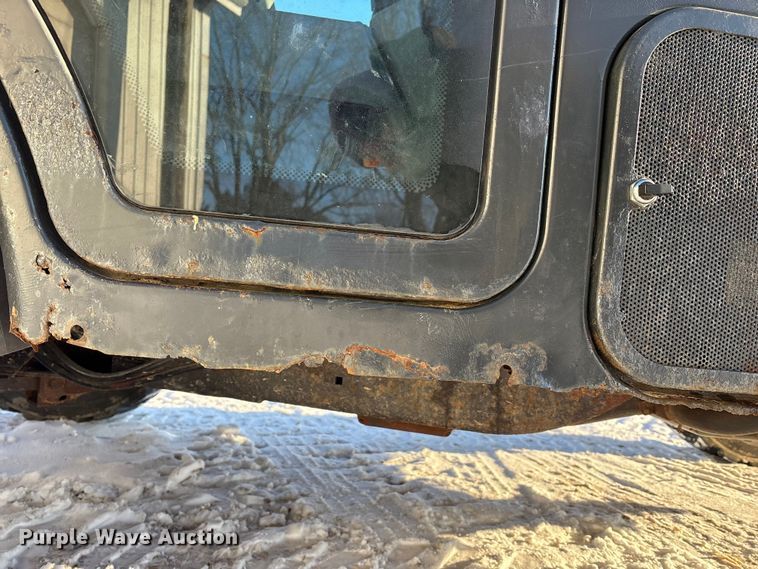 image for item FK1130 2003 Bobcat Toolcat 5600 utility vehicle